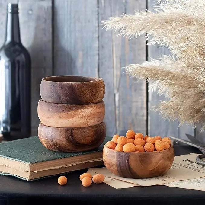 Set of 4 Round Acacia Wood Calabash Bowls