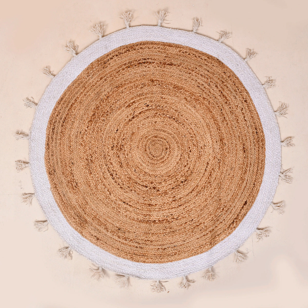 Handwoven Round Jute Area Rug