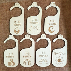 7 Pack Wooden Baby Hangers Nursery Closet Clothes Size Divider – 7pcs-One-sided lettering