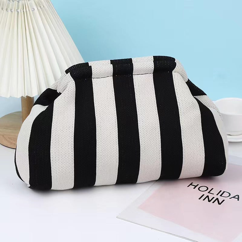 Cloud Bag Large Capacity Storage for Everyday Versatile Makeup Bag – alternate view
