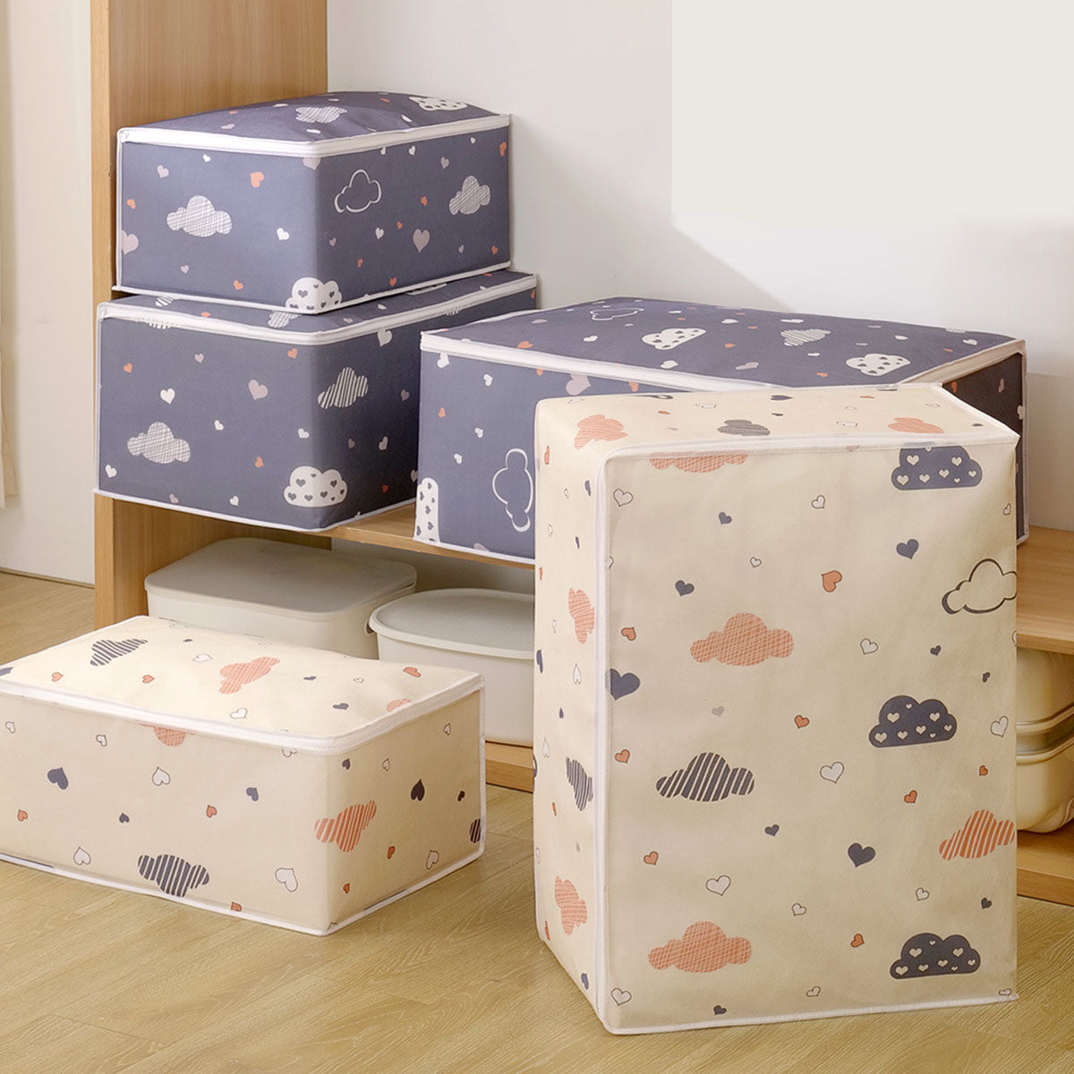 Dust-Resistant Quilt and Clothing Storage Bag – Clouds Beige