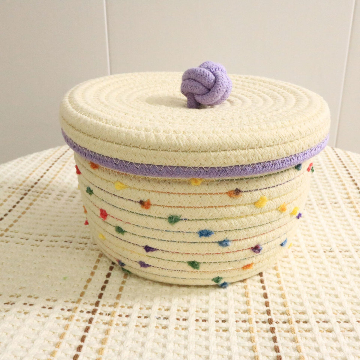 Creative desktop cosmetics storage woven basket – alternate view