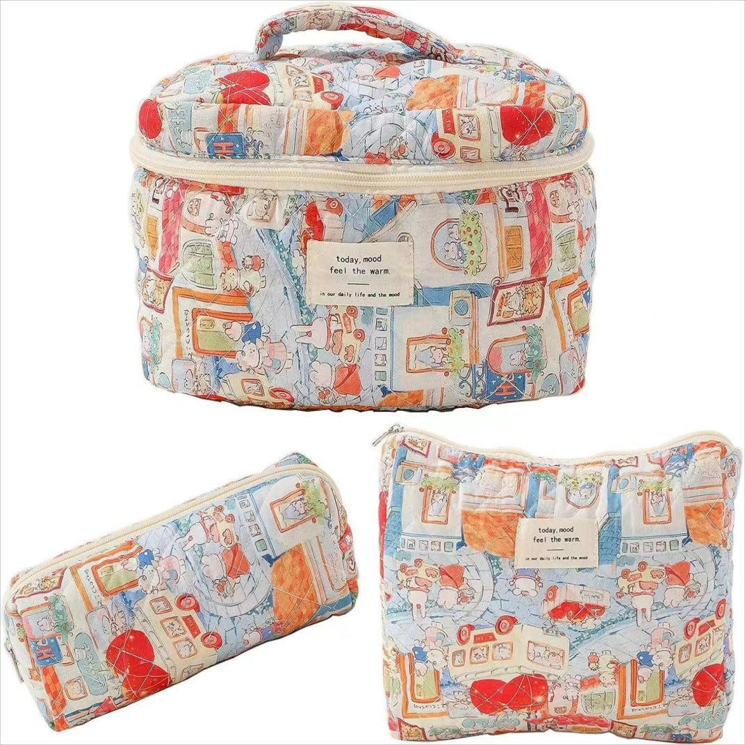 Floral Quilted Travel Cosmetic Bag – Small flowers on white background