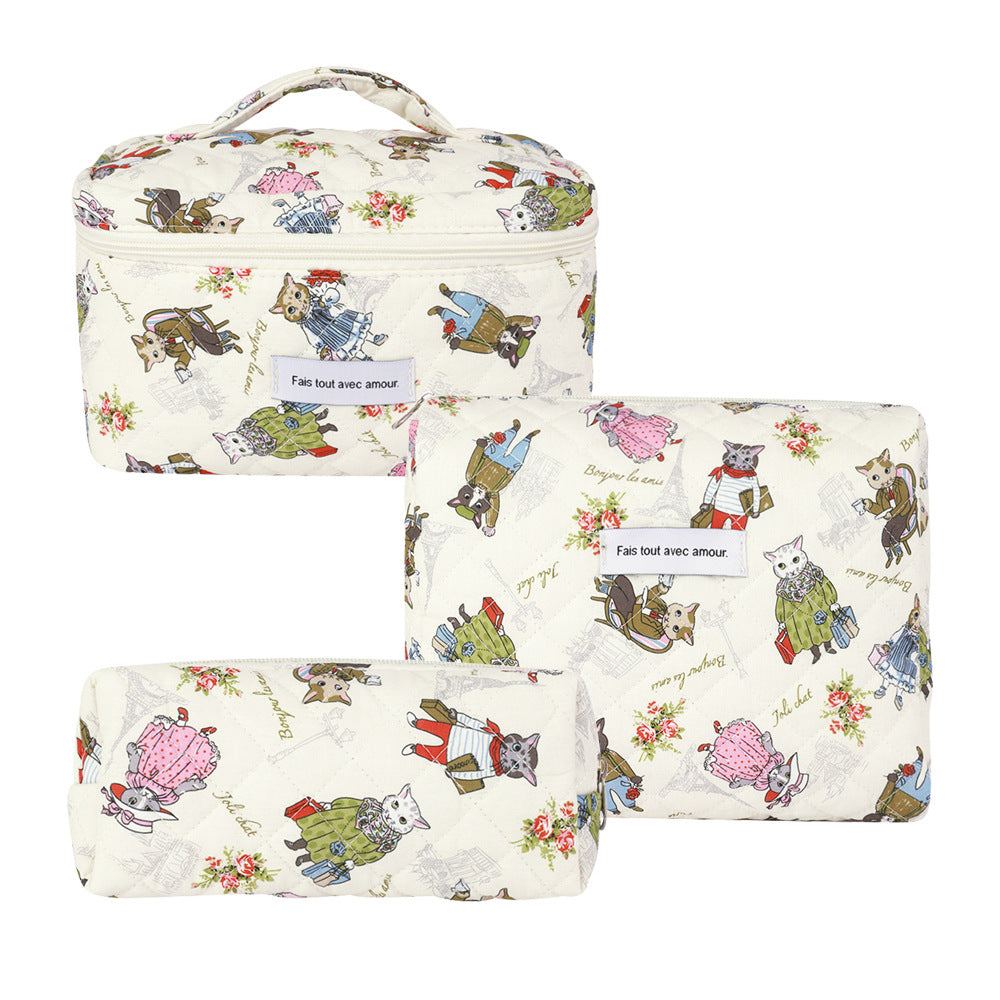 Floral Quilted Travel Cosmetic Bag – Checkered flowers