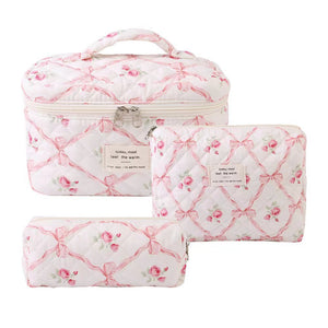 Floral Quilted Travel Cosmetic Bag – Light blue flowers