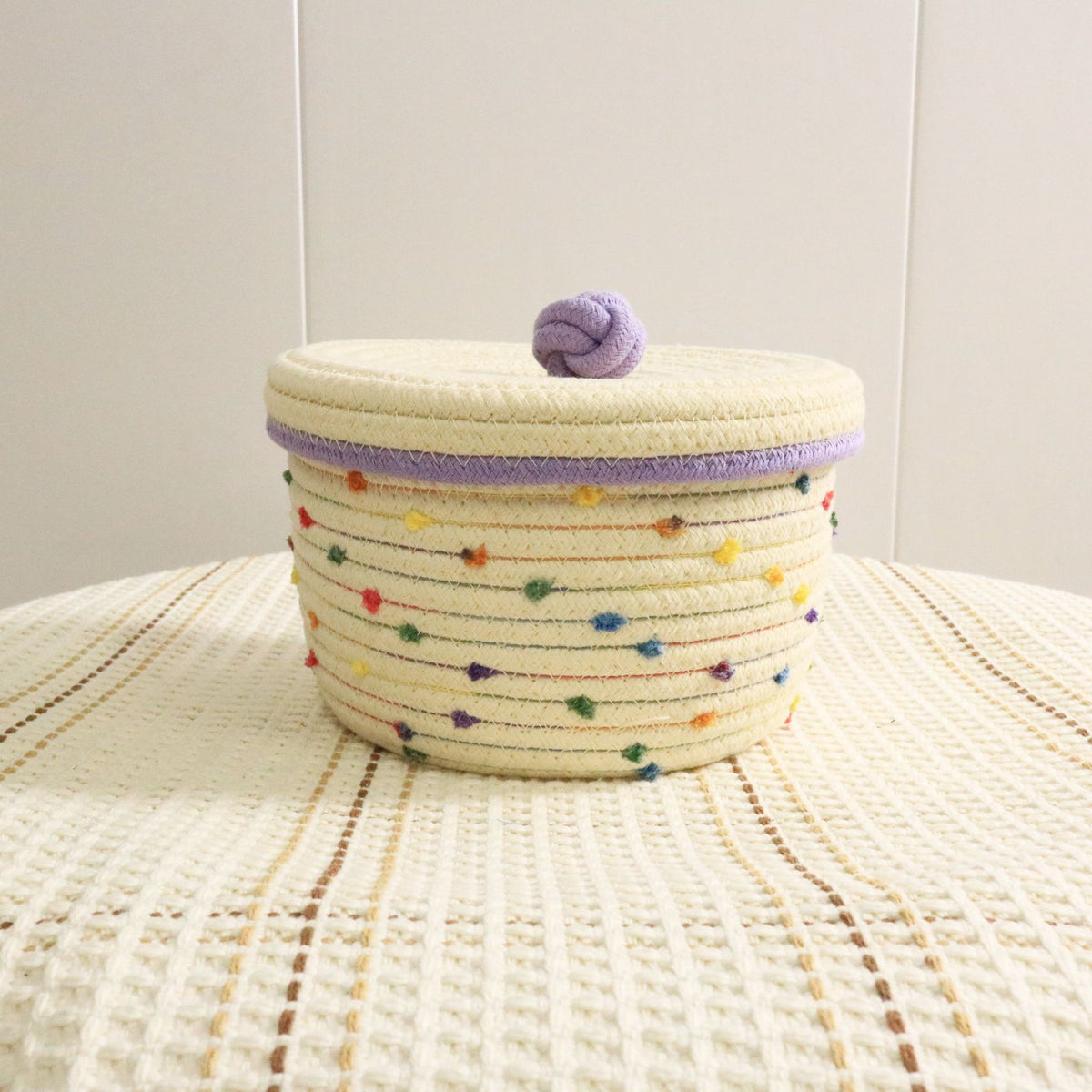 Creative desktop cosmetics storage woven basket – alternate view