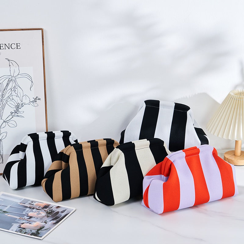 Cloud Bag Large Capacity Storage for Everyday Versatile Makeup Bag – alternate view