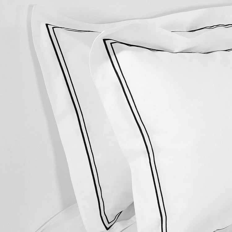 400-Thread-Count Cotton Hotel Bedding Set